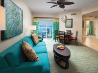 Harborside Resort at Atlantis